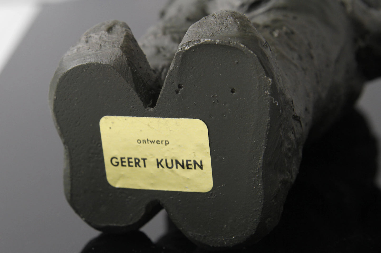 Jungen-Skulptur Geert Kunen