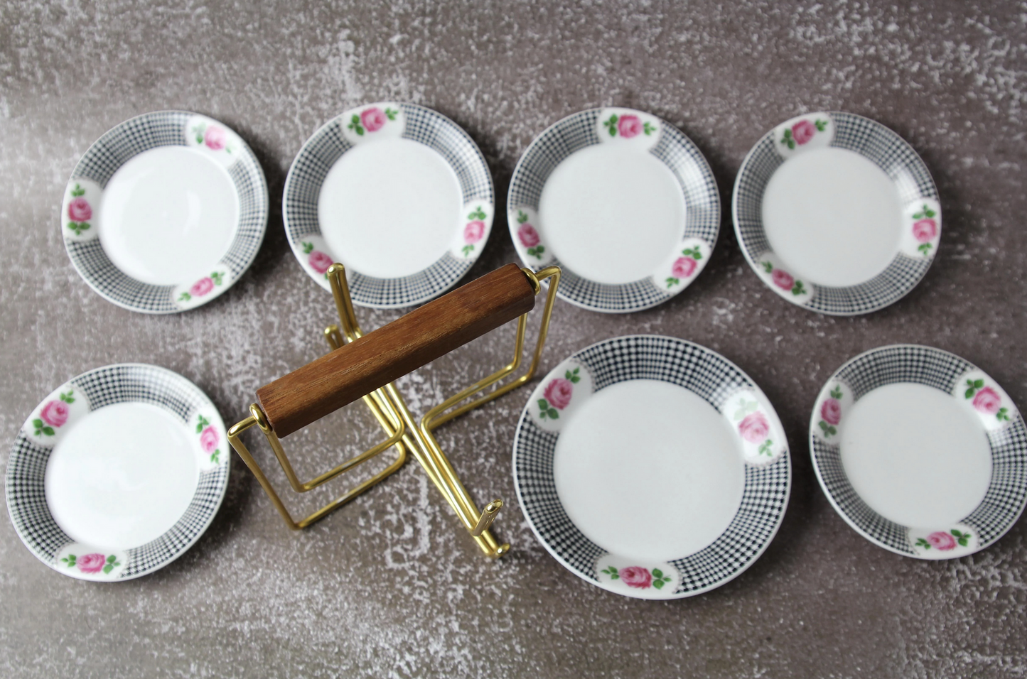 Kleine Etagere Winterling Porzellan