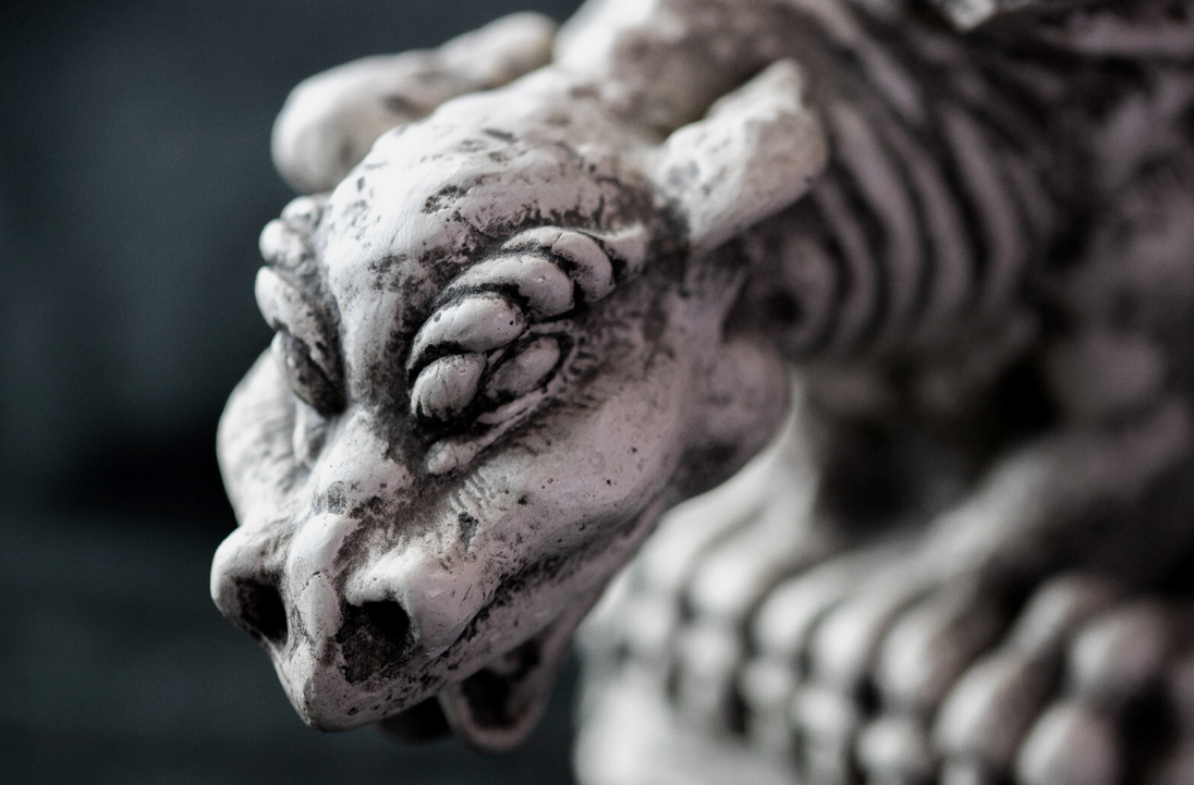 Drachen-Skulptur Fantasy-Statue