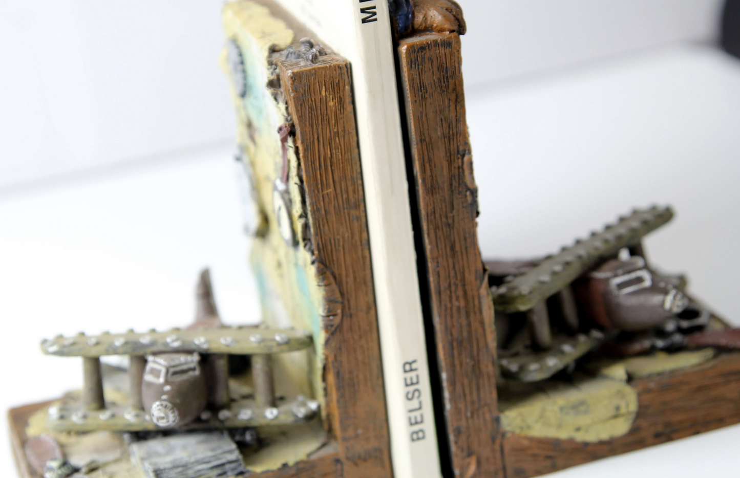 Kultige 3D-Buchstützen für Abenteurer