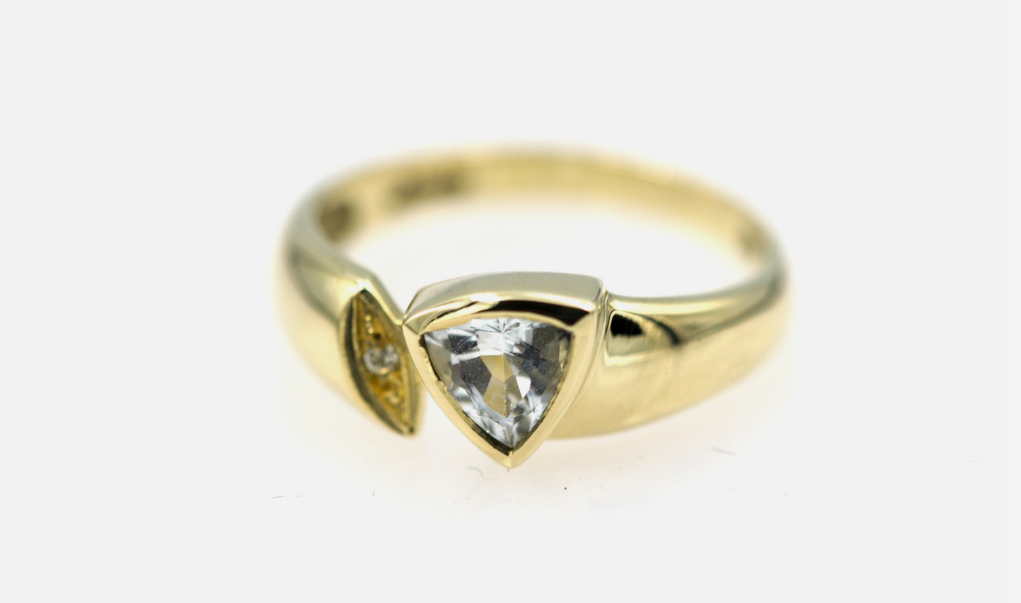 Diamant-Goldring Weißer Beryll