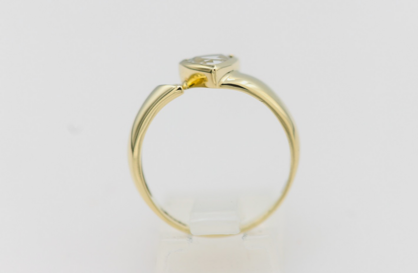 Diamant-Goldring Weißer Beryll