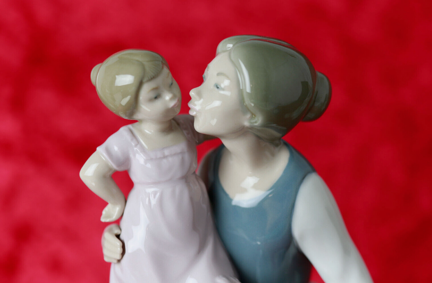 Lladró NAO Ensemble Mutter mit Kind