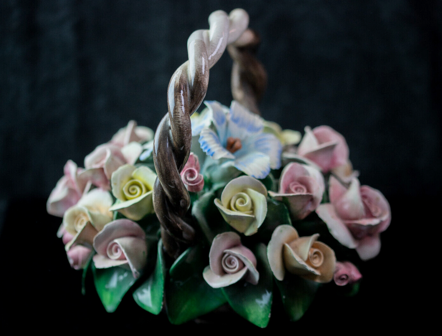 Keramik-Blumenkorb Capodimonte