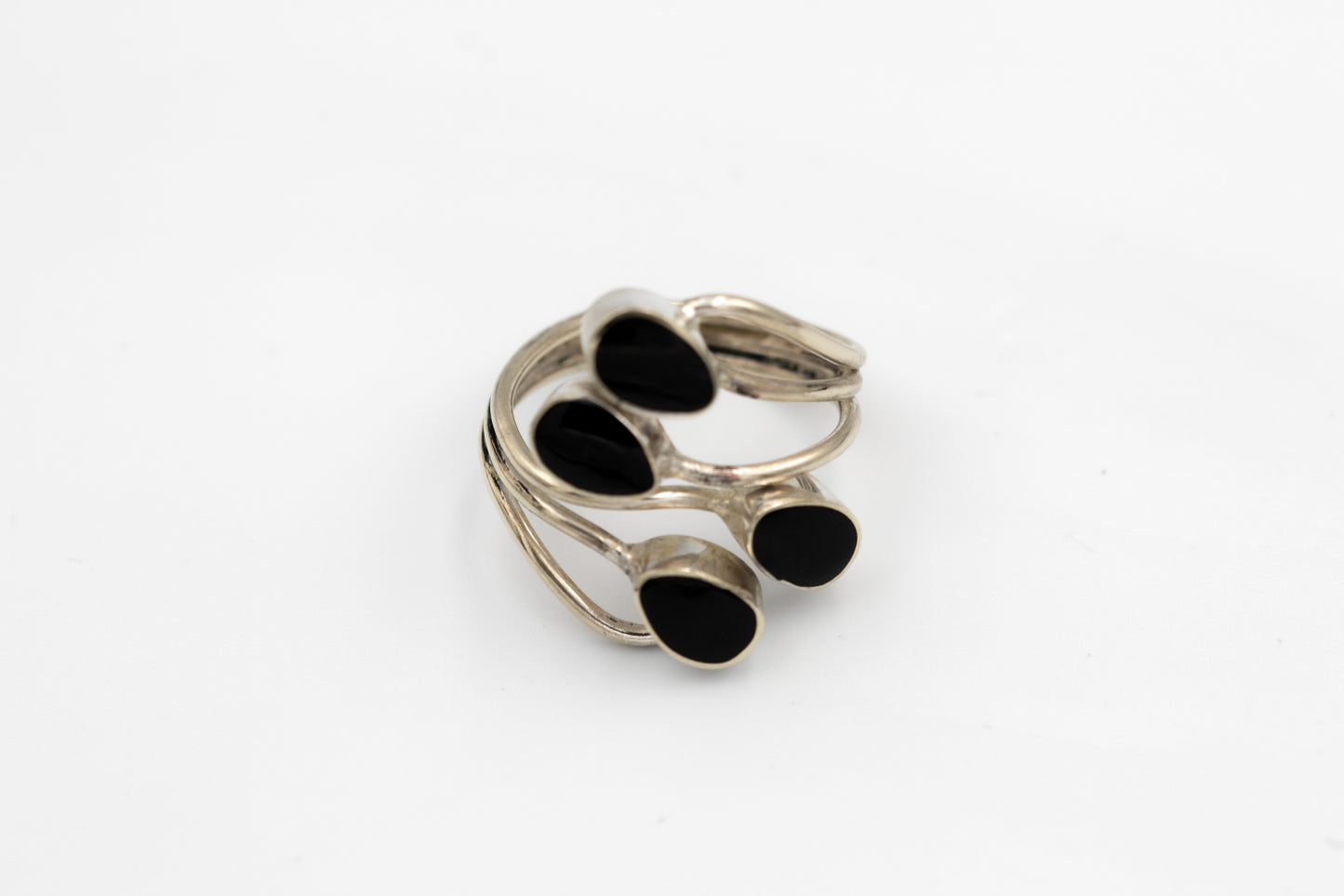 Designer-Silberring mit vier schwarzen Onyx