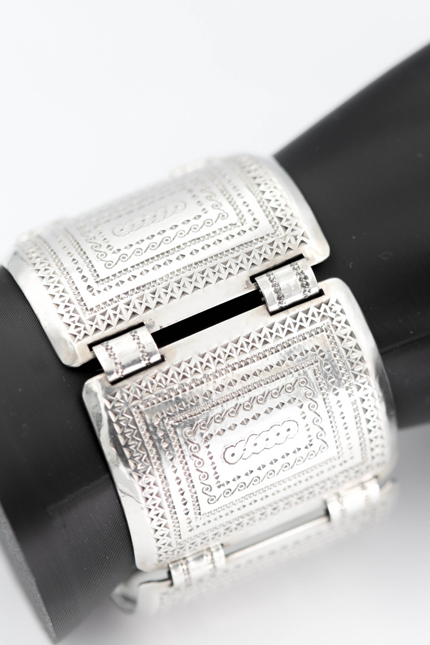 Massives Vintage-Silberarmband – Manufaktur-Handarbeit