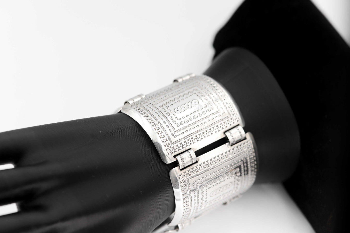 Massives Vintage-Silberarmband – Manufaktur-Handarbeit