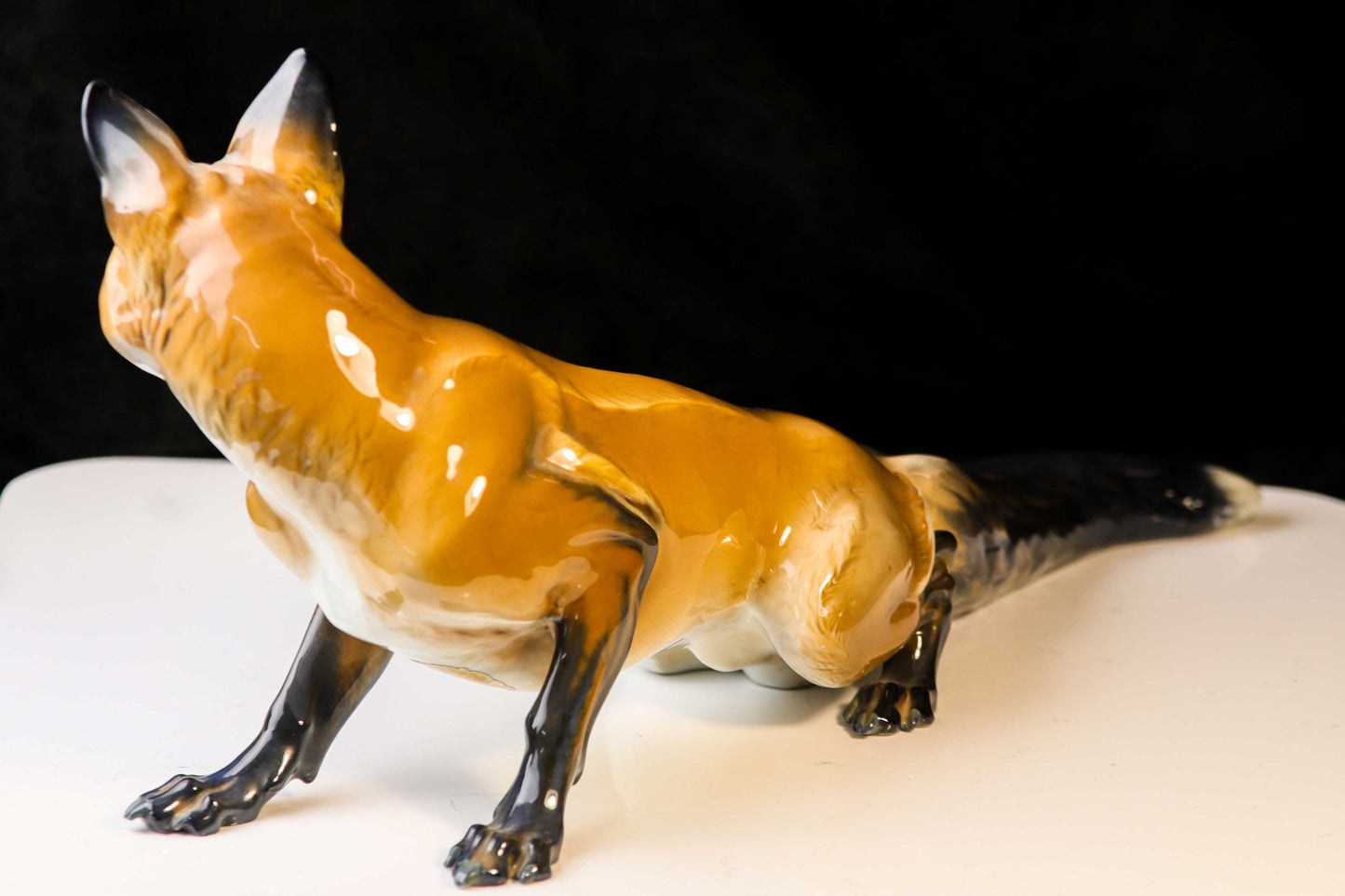 Großer Rosenthal-Fuchs nach Theodor Kärner