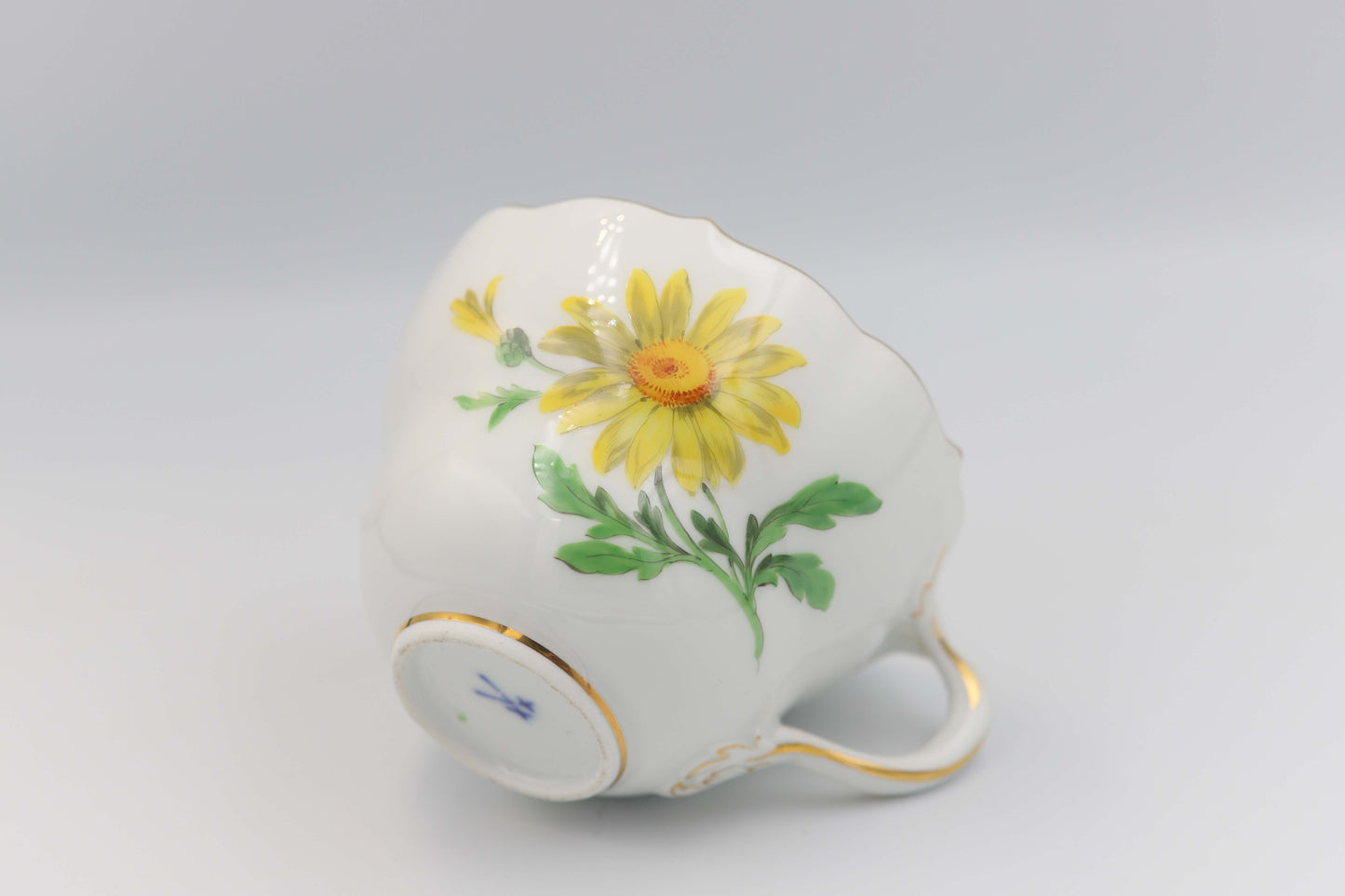 Meissen Kaffeegedeck, Neuer Ausschnitt, gelbe Aster