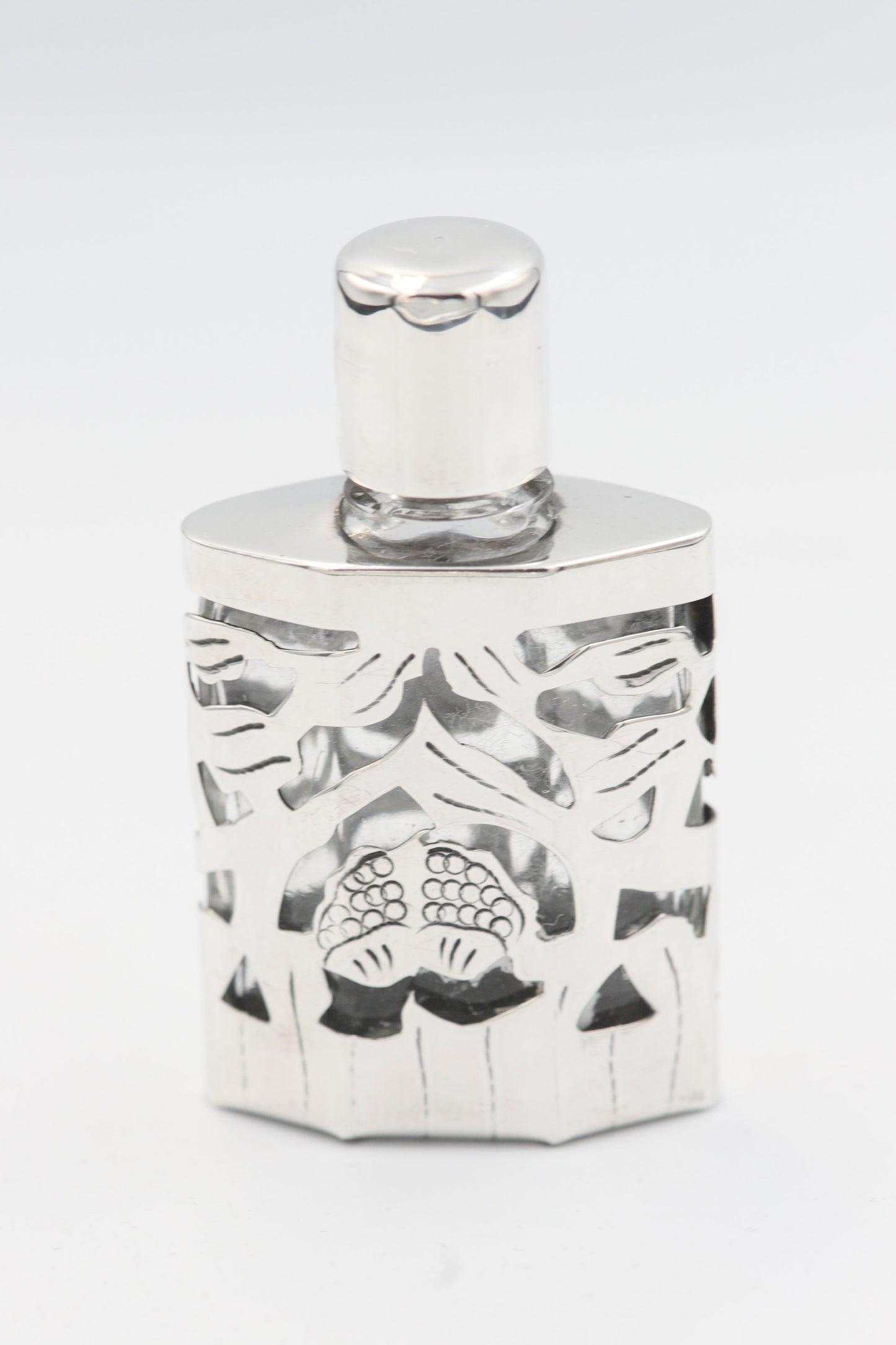 Edler Silber-Parfumflakon aus London