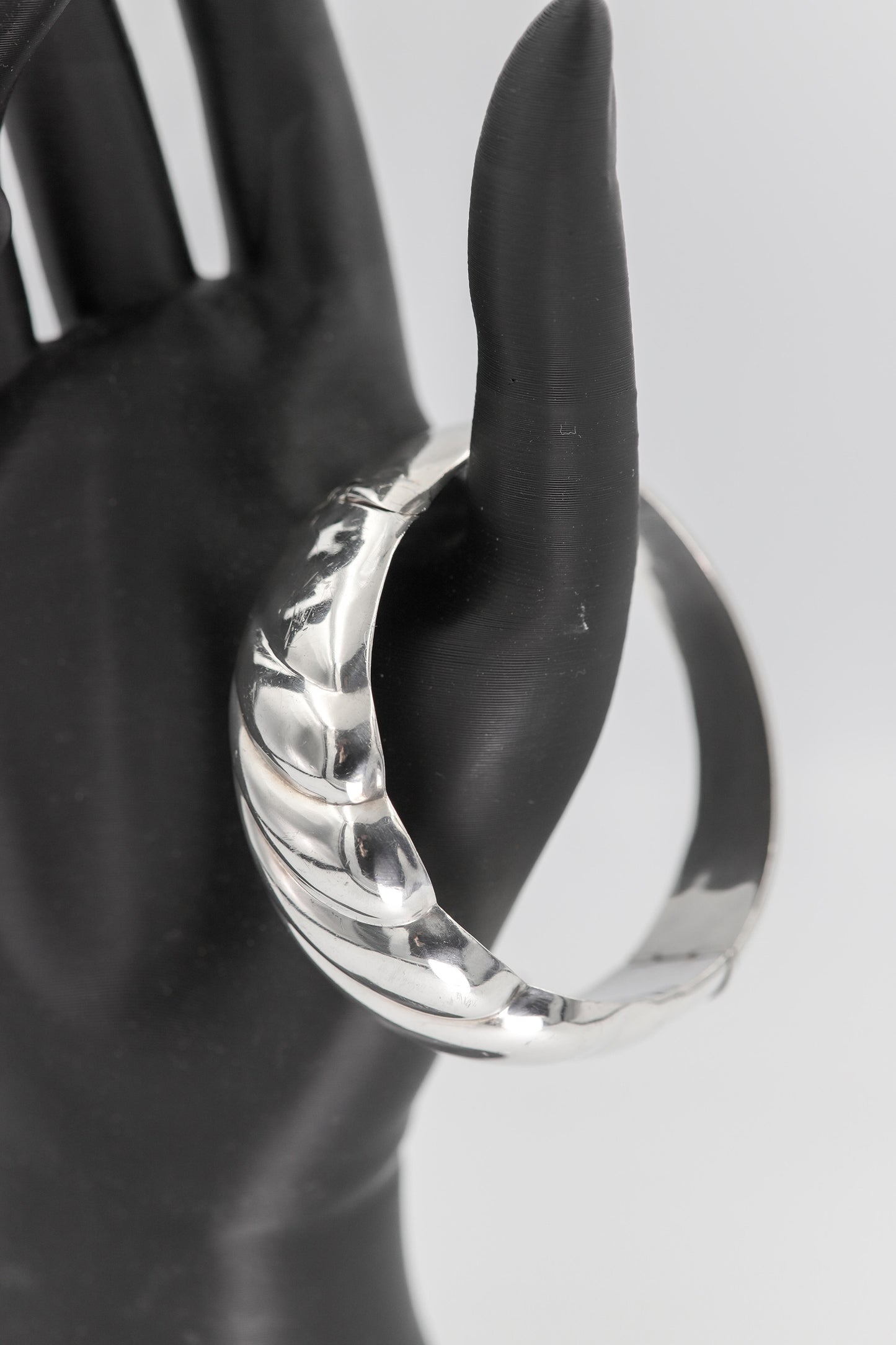 Massiver Silber-Armreif aus Skandinavien