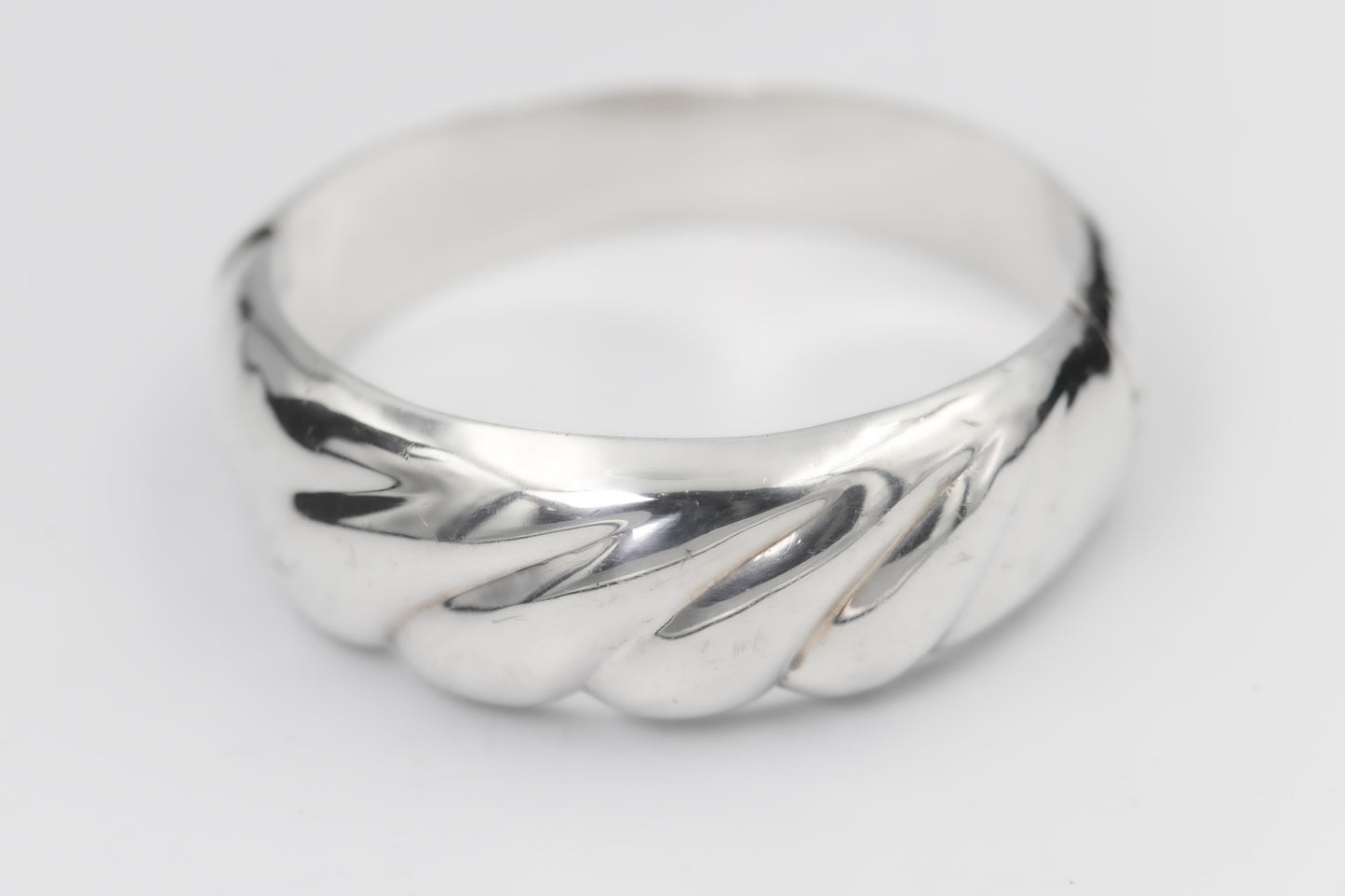 Massiver Silber-Armreif aus Skandinavien